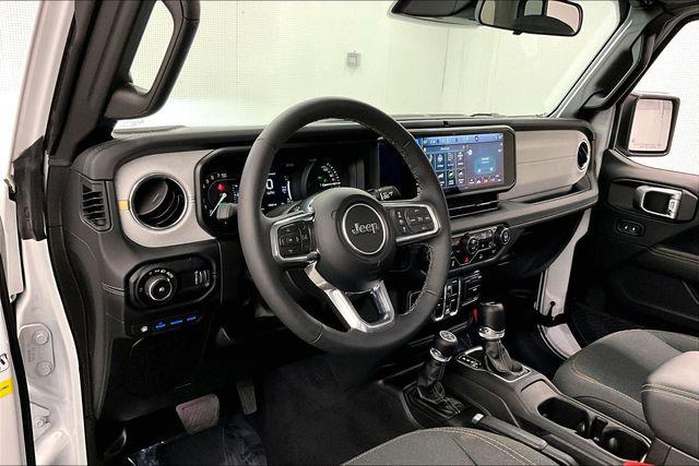 2025 Jeep Wrangler 4xe Sahara 4xe