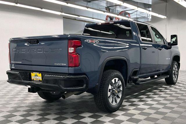 2025 Chevrolet Silverado 2500HD 4WD Crew Cab Standard Bed Custom
