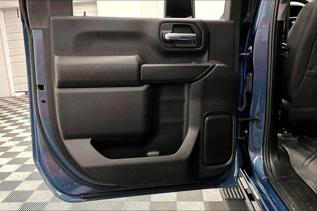 2025 Chevrolet Silverado 2500HD 4WD Crew Cab Standard Bed Custom