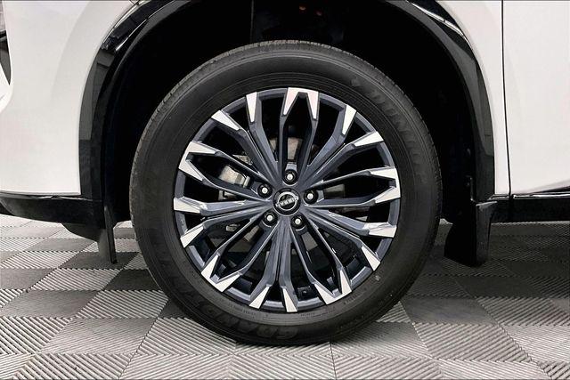 2024 Nissan Rogue Platinum FWD