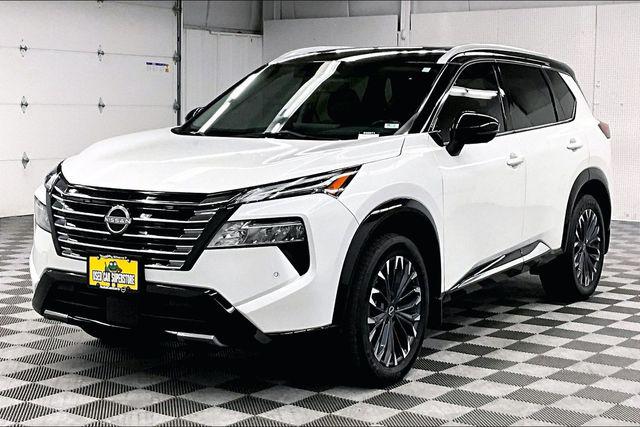 2024 Nissan Rogue Platinum FWD