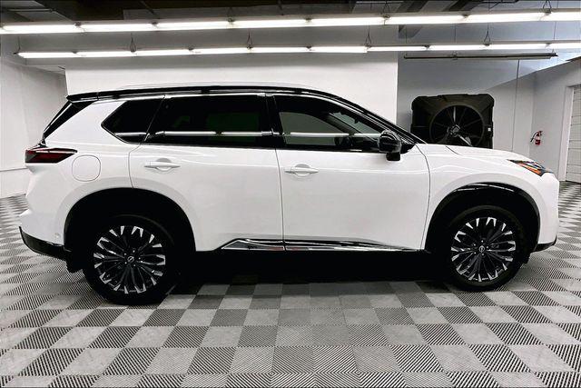 2024 Nissan Rogue Platinum FWD