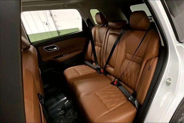 2024 Nissan Rogue Platinum FWD