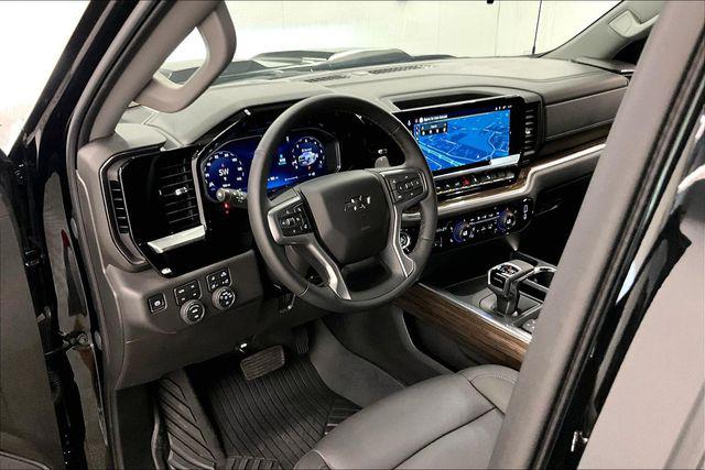 2026 Chevrolet Silverado 1500 4WD Crew Cab Short Bed LT Trail Boss