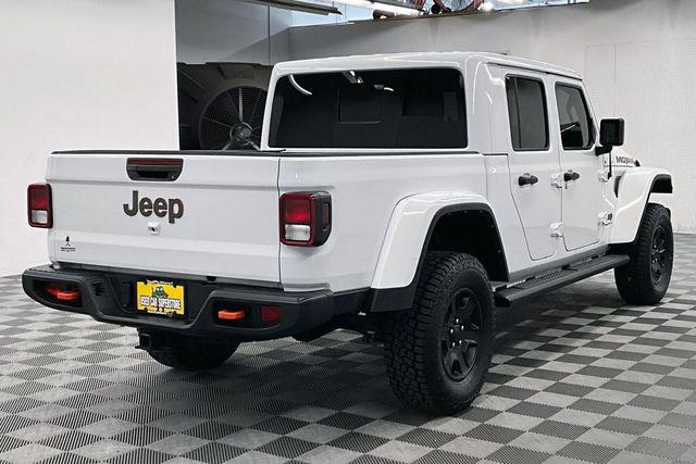 2022 Jeep Gladiator Sport