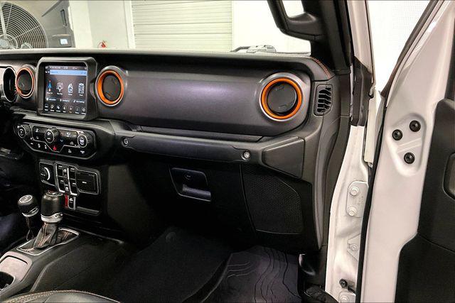 2022 Jeep Gladiator Sport