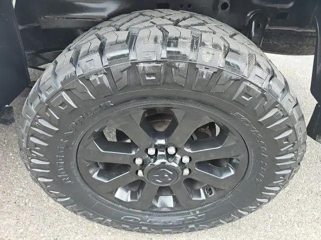2022 Ram 2500 Big Horn Crew Cab 4x4 8' Box