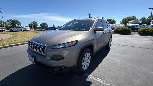 2017 Jeep Cherokee Latitude 4x4 for sale in Redding, CA