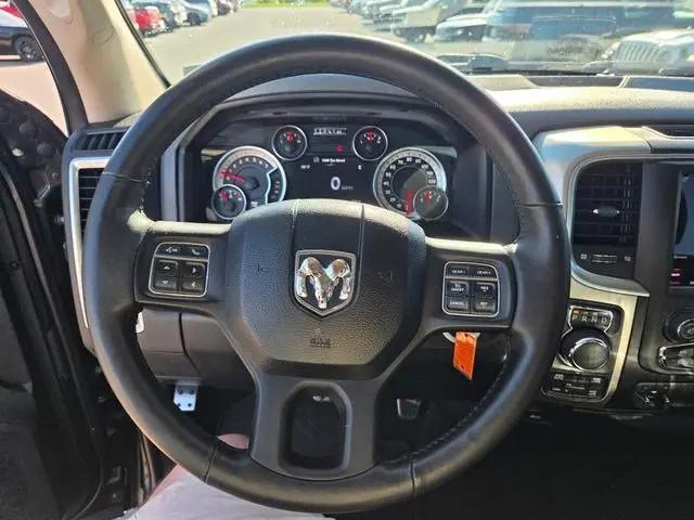 2017 Ram 1500 Big Horn Crew Cab 4x4 6'4" Box