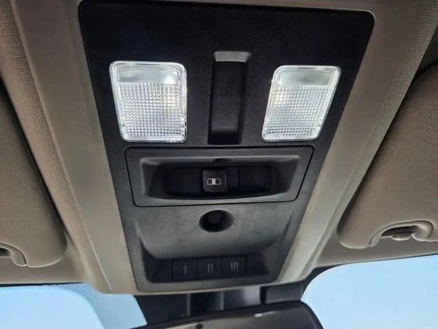 2017 Ram 1500 Big Horn Crew Cab 4x4 6'4" Box