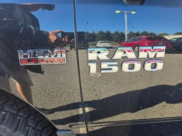 2017 Ram 1500 Big Horn Crew Cab 4x4 6'4" Box