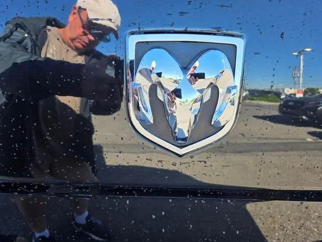 2017 Ram 1500 Big Horn Crew Cab 4x4 6'4" Box