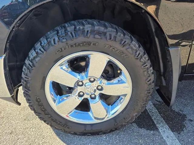 2017 Ram 1500 Big Horn Crew Cab 4x4 6'4" Box