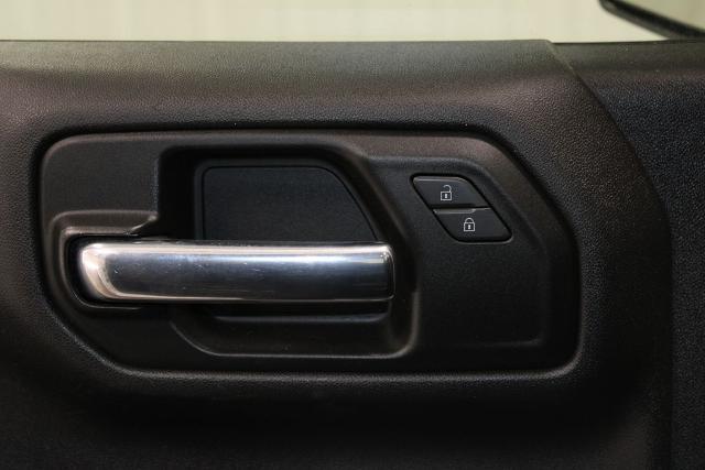2022 Chevrolet Silverado 1500 2WD Regular Cab Long Bed WT