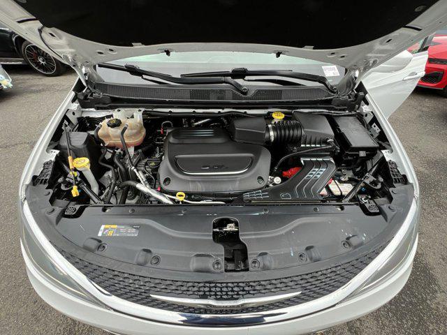 2020 Chrysler Pacifica 35th Anniversary Touring L Plus