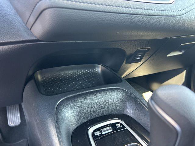 2025 Toyota Corolla Hybrid SE