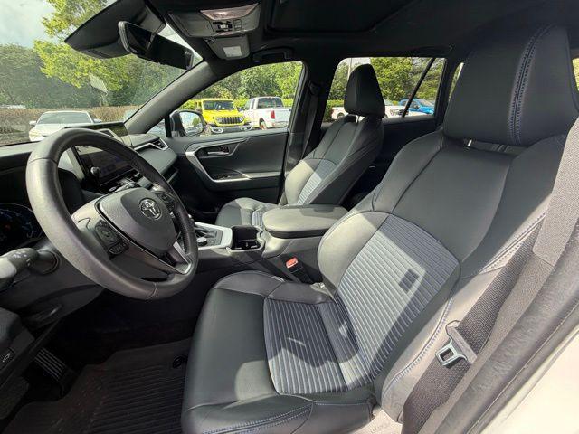 2025 Toyota RAV4 Hybrid XSE