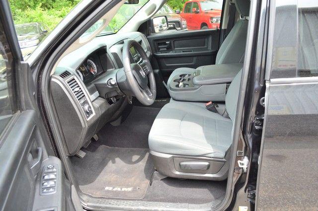 2019 Ram 1500 Classic Express Quad Cab 4x4 6'4" Box