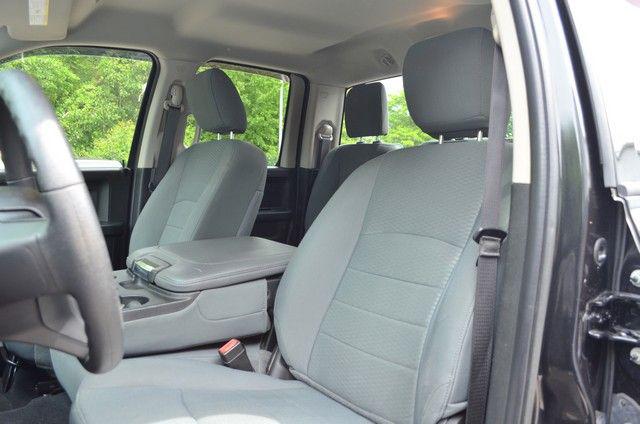 2019 Ram 1500 Classic Express Quad Cab 4x4 6'4" Box