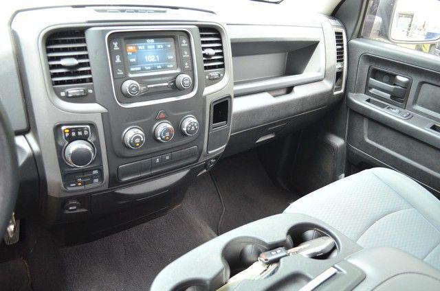 2019 Ram 1500 Classic Express Quad Cab 4x4 6'4" Box