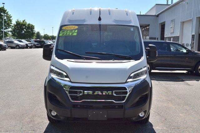 2024 Ram ProMaster 2500 Cargo Van SLT High Roof 159" WB