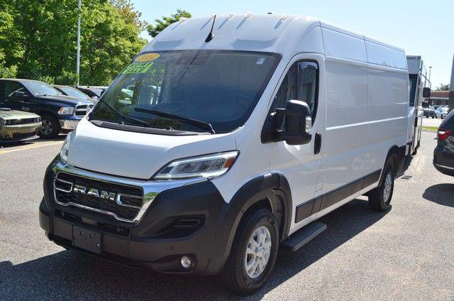 2024 Ram ProMaster 2500 Cargo Van SLT High Roof 159" WB