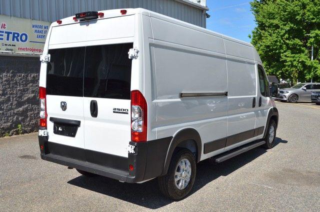 2024 Ram ProMaster 2500 Cargo Van SLT High Roof 159" WB