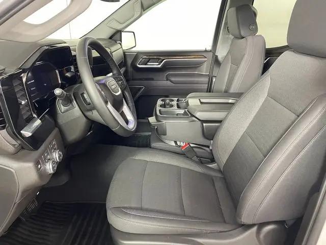 2026 GMC Sierra 1500 Double Cab, Standard Bed, SLE, 4WD