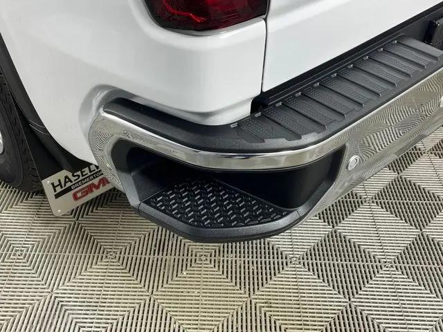 2026 GMC Sierra 1500 Double Cab, Standard Bed, SLE, 4WD
