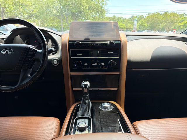 2024 INFINITI QX80 SENSORY AWD