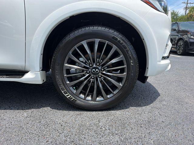 2024 INFINITI QX80 SENSORY AWD
