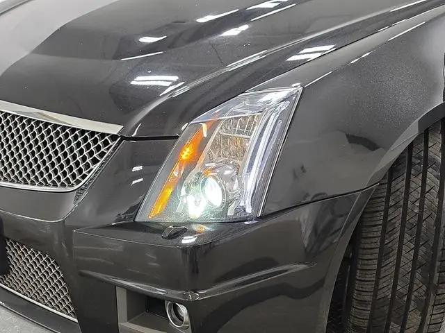 2013 Cadillac CTS-V Standard