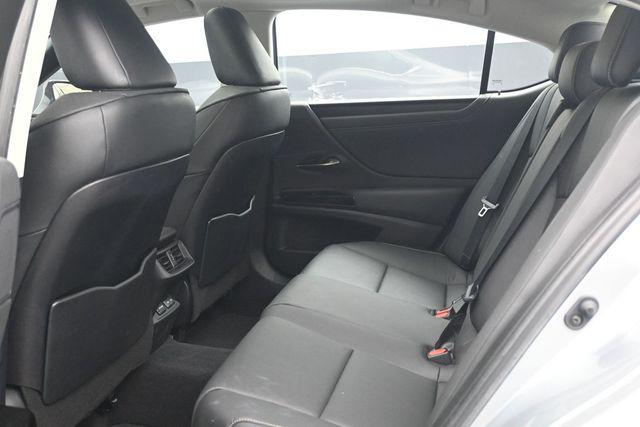 2024 Lexus ES 350 Base