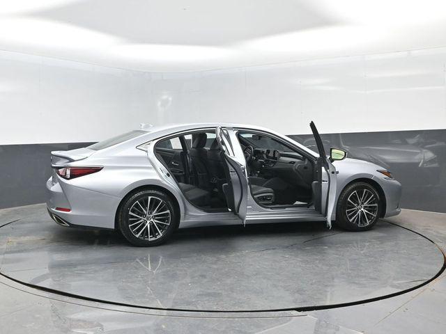 2024 Lexus ES 350 Base