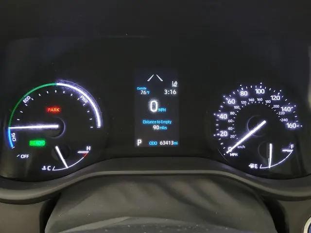 2022 Toyota Sienna LE