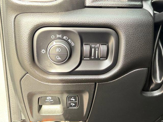 2023 Ram 1500 Laramie Crew Cab 4x2 5'7" Box