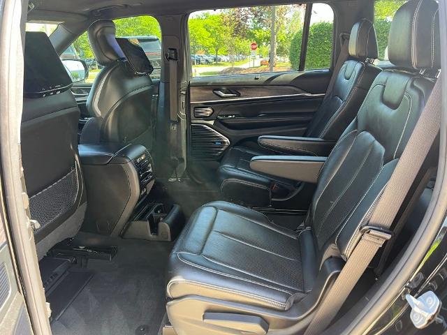 2023 Jeep Grand Cherokee L Overland 4x4