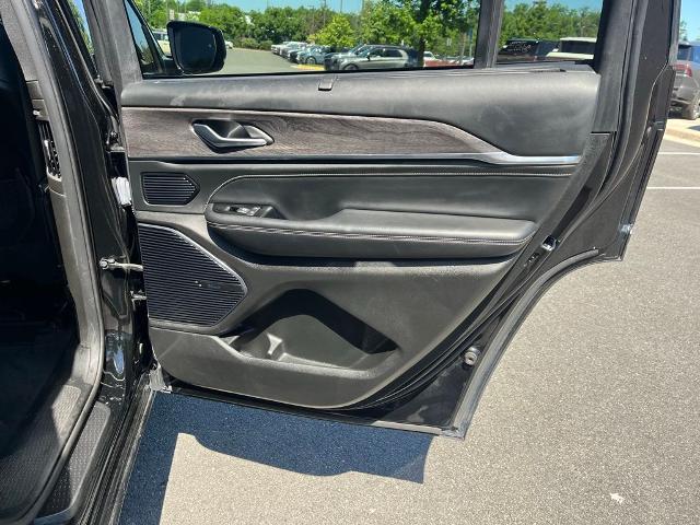 2023 Jeep Grand Cherokee L Overland 4x4