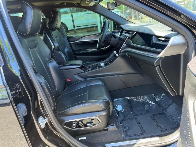 2023 Jeep Grand Cherokee L Overland 4x4