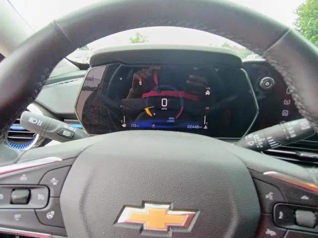 2025 Chevrolet Trax FWD LT