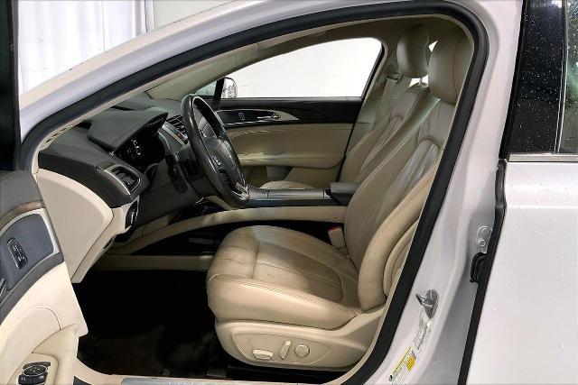 2017 Lincoln MKZ Select