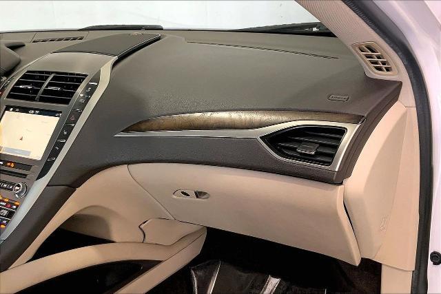 2017 Lincoln MKZ Select
