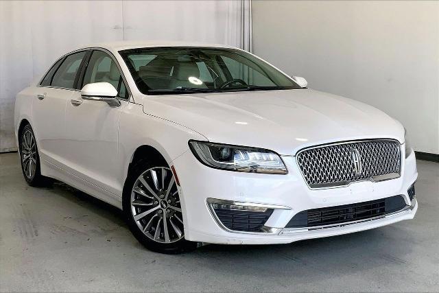 2017 Lincoln MKZ Select