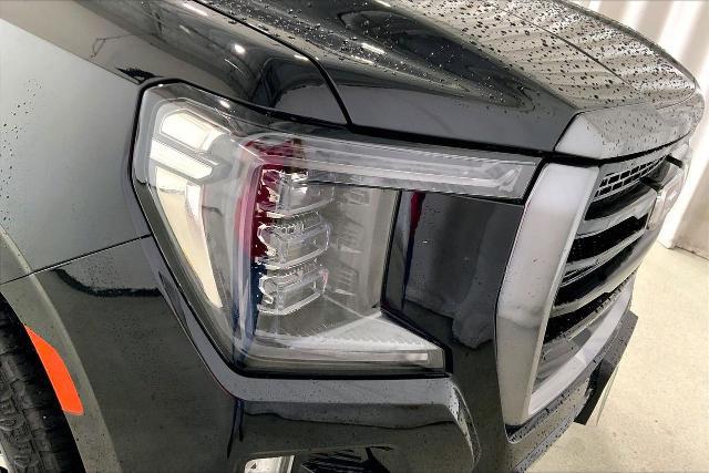 2024 GMC Yukon XL 4WD AT4