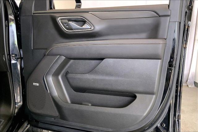 2024 GMC Yukon XL 4WD AT4