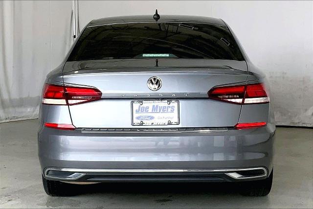 2022 Volkswagen Passat 2.0T SE