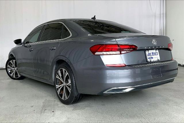 2022 Volkswagen Passat 2.0T SE
