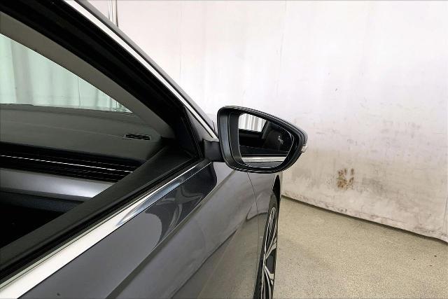 2022 Volkswagen Passat 2.0T SE