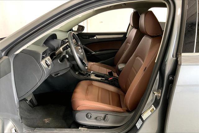2022 Volkswagen Passat 2.0T SE