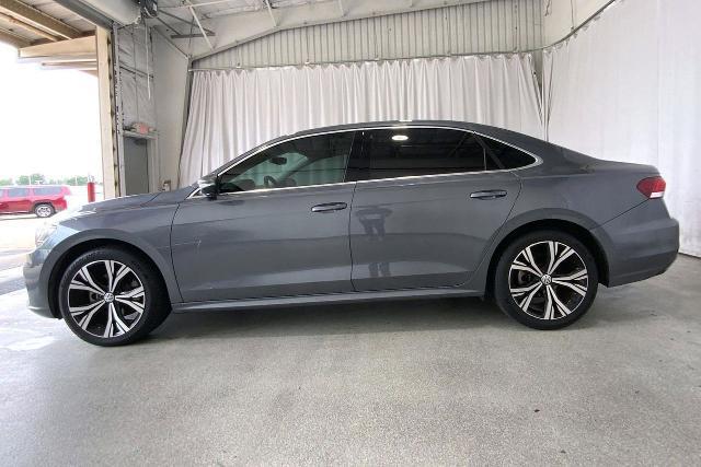 2022 Volkswagen Passat 2.0T SE